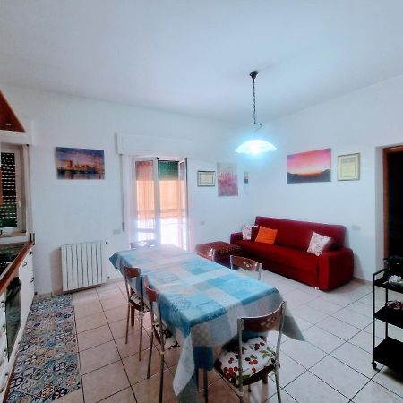 Puzzle Al Mare Apartment Follonica Bagian luar foto