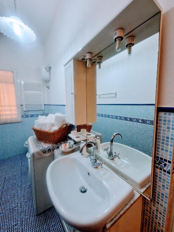 Puzzle Al Mare Apartment Follonica Bagian luar foto